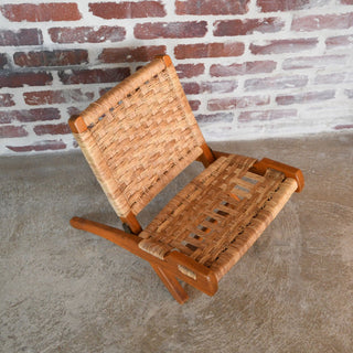 Antique Cloey Chair - Details and Design - Antique - Details and Design Showroom