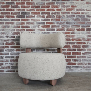 Verellen Gaston Chair - Timeless Comfort and Style